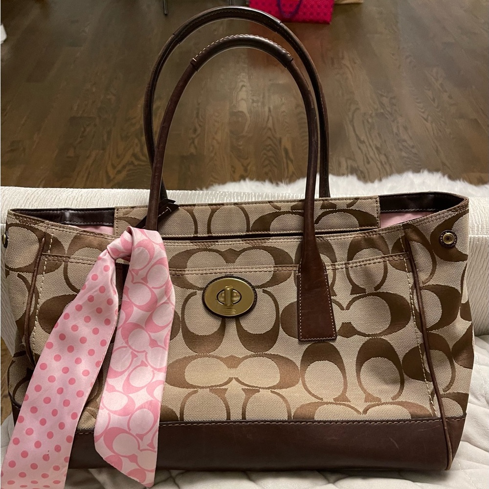 Large Coach bag for sale